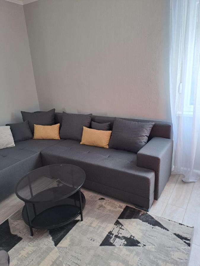 Emili Apartment